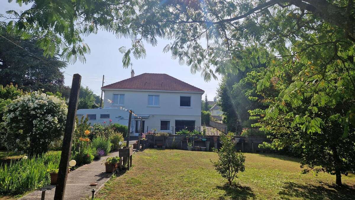 Photo 3 - Maison à CHATELLERAULT