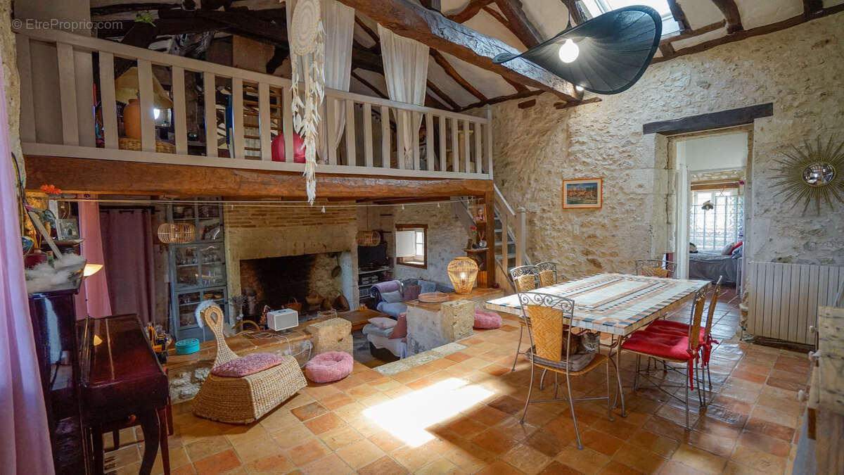 Maison à TOUFFAILLES