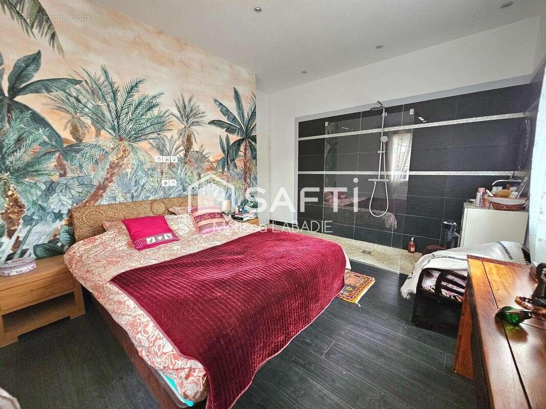 Photo 8 - Maison à LE REVEST-LES-EAUX