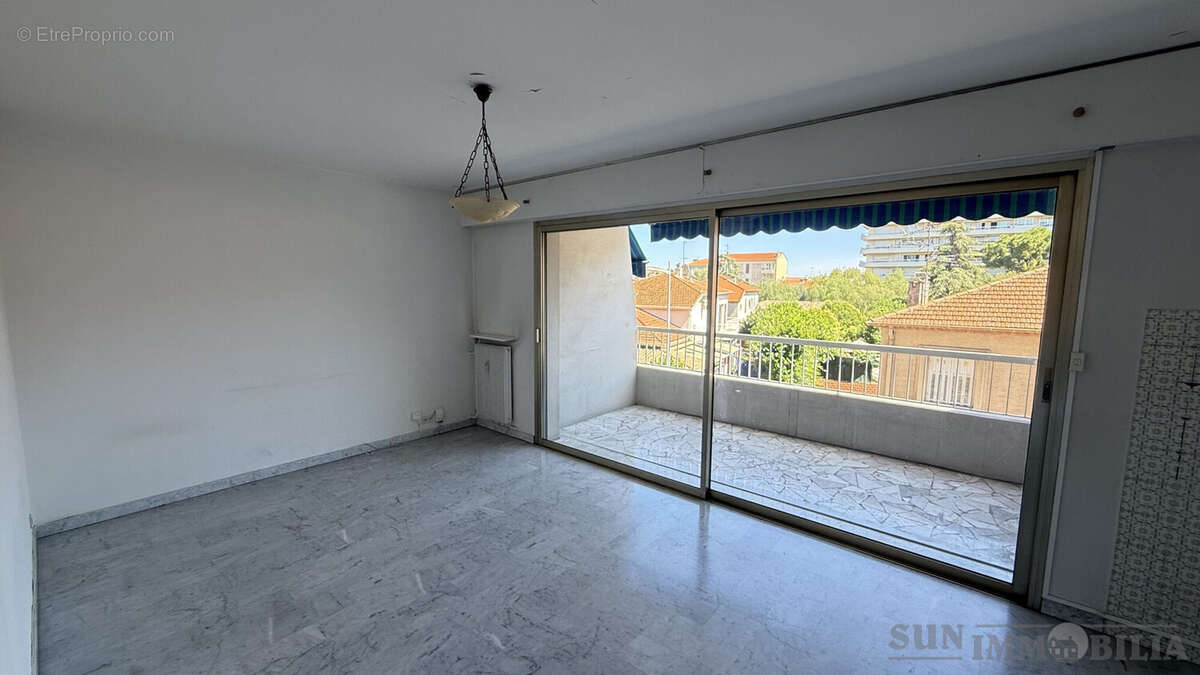 Appartement 26 m² à Cagnes-Sur-Mer  - photo 3