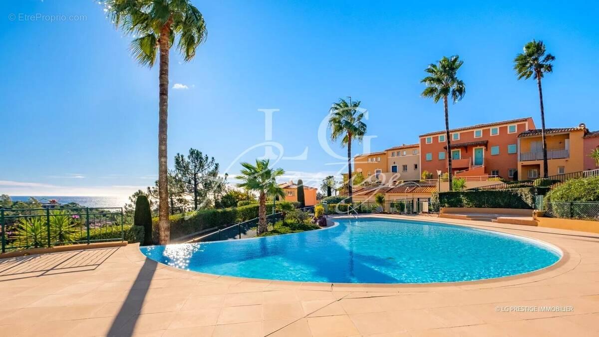 Appartement à THEOULE-SUR-MER