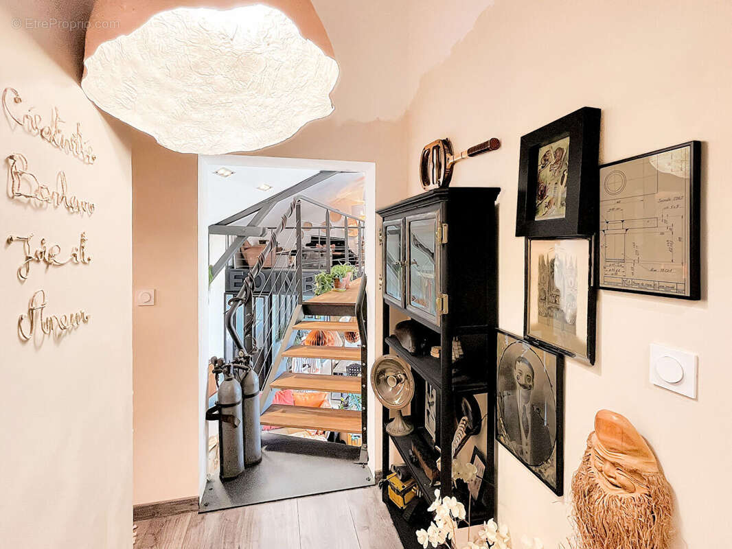 Appartement à SAINT-ANDEOL-LE-CHATEAU