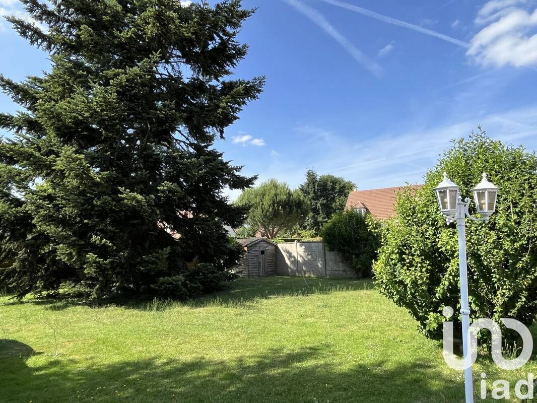 Photo 1 - Maison à LE PERRAY-EN-YVELINES