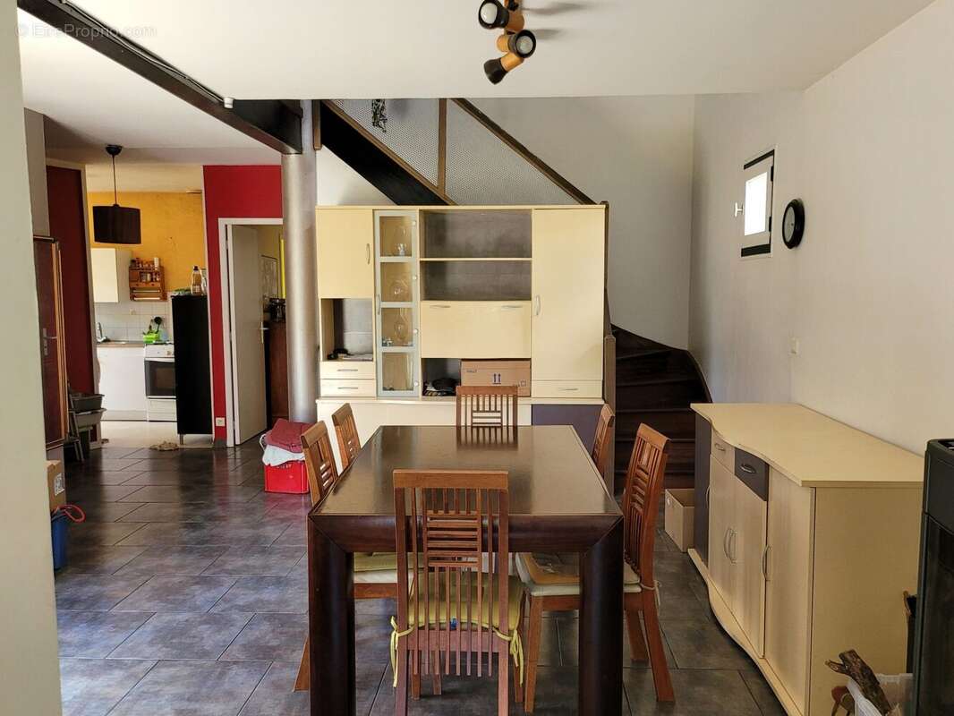 Maison à SAINT-JUST-LE-MARTEL