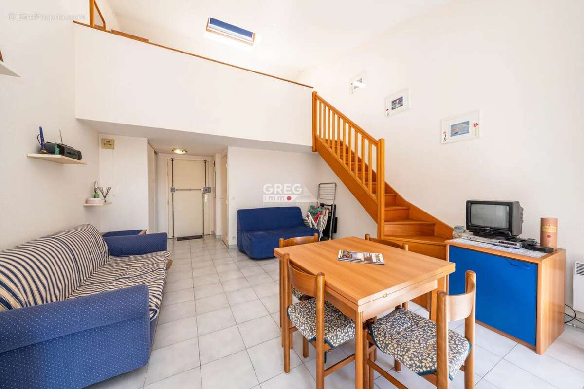 Appartement à VILLENEUVE-LOUBET