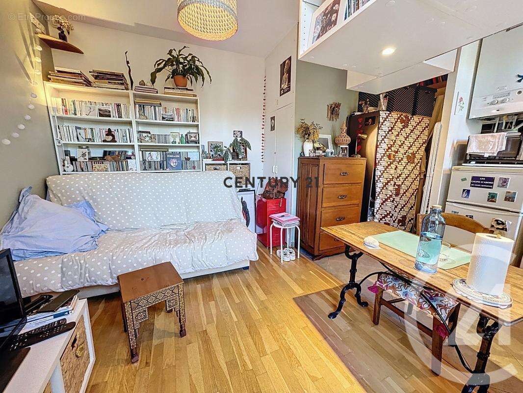 Appartement à MAISONS-ALFORT