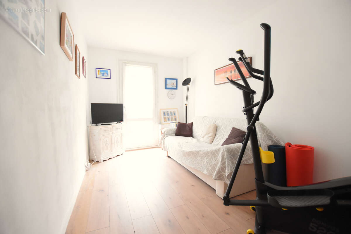 Maison à LES ESSARTS-LE-ROI