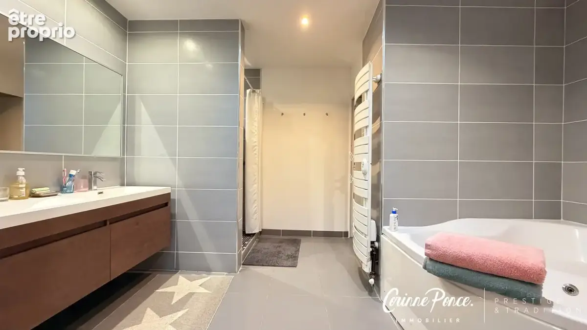 Maison vigneronne du XIXᵉ siècle de 283m2 avec piscine à Générac C.PONCE IMMOBILIER - photo 21