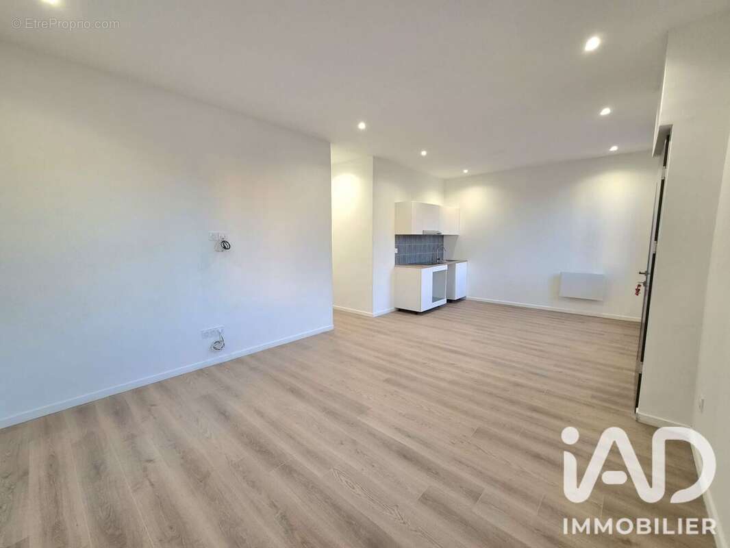 Appartement 49 m² à Antibes  - photo 3