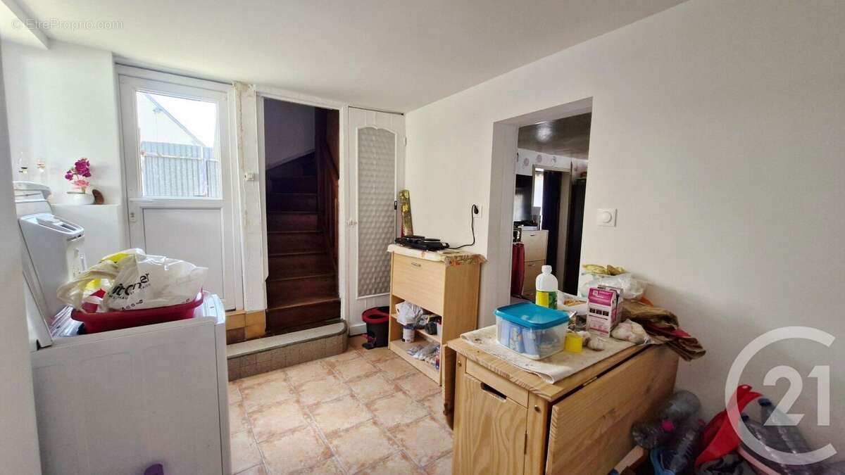Maison 74 m² à Orbec  - photo 9