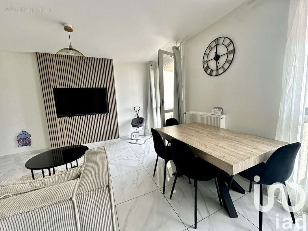 Photo 3 - Appartement à CORMEILLES-EN-PARISIS