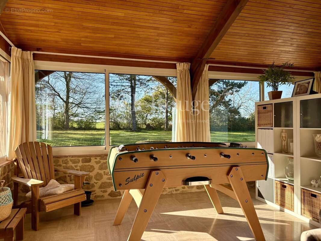 Maison à TOMBEBOEUF