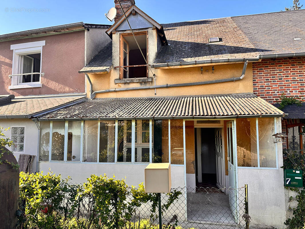 Maison à AUBIGNY-SUR-NERE