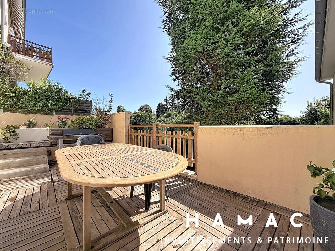 Appartement à SAINTE-FOY-LES-LYON
