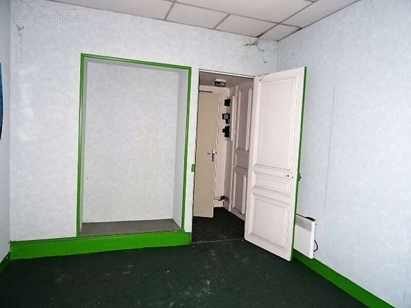Dpt Vienne (86), à vendre CHATELLERAULT immeuble - Terrain de 332,00 m² - photo 8