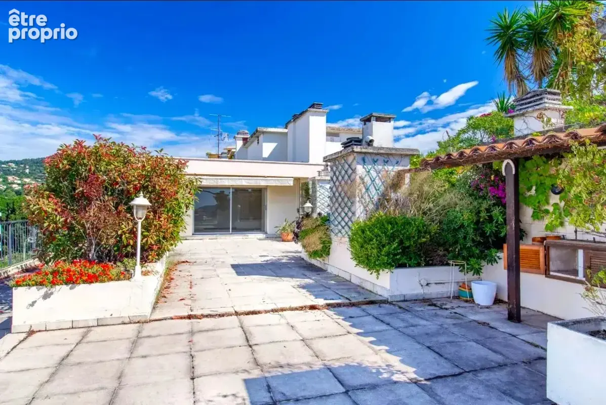 NICE-CIMIEZ-Dernier étage- T4 144m2 -Terrasse 380m2- Garave- cave - photo 12