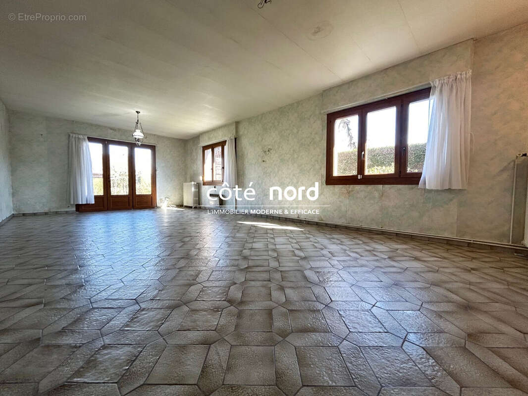 Maison à LE CATEAU-CAMBRESIS