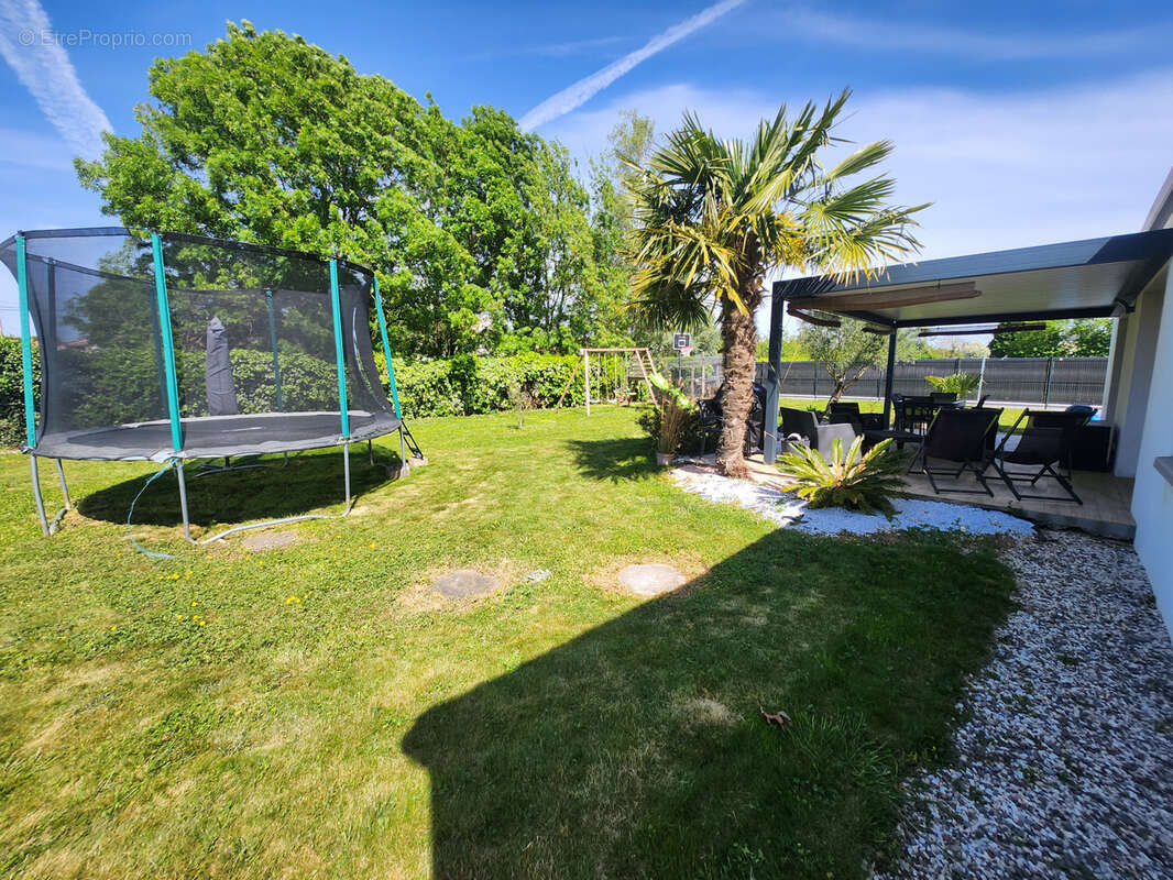 Maison à POUILLE