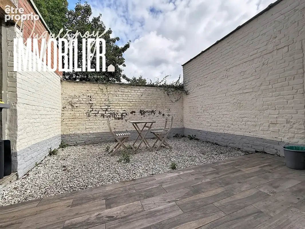 Maison de 96 m2 hab avec terrasse située en bordure de croix et wasquehal. - photo 2