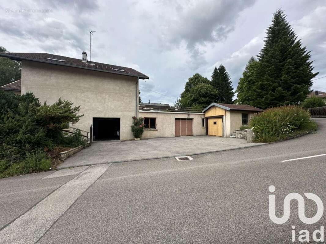 Photo 3 - Maison à LES FINS