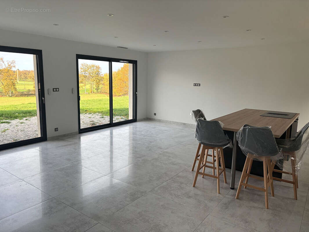 Maison à AUREIL