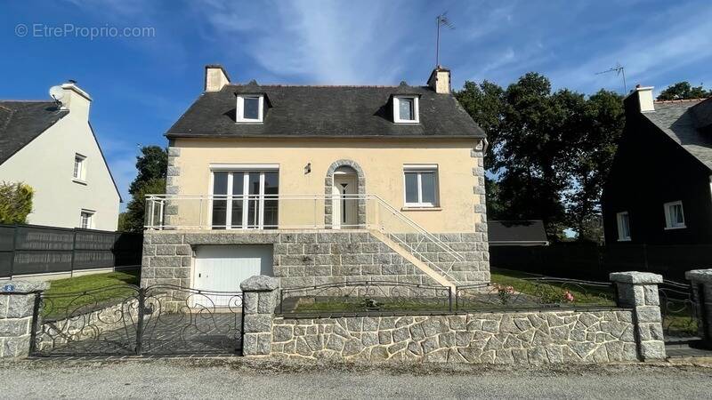 Maison à LANISCAT