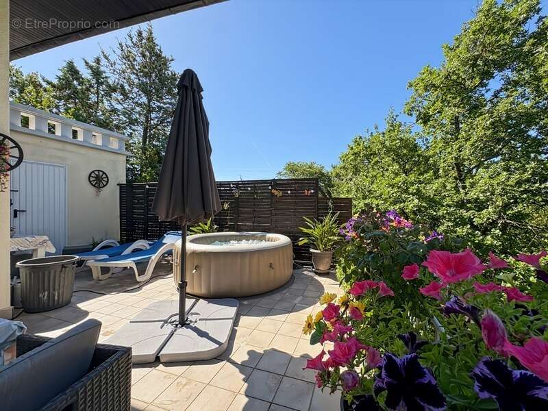 Maison 7 pièces 223m² Valence-sur-Baïse - photo 8
