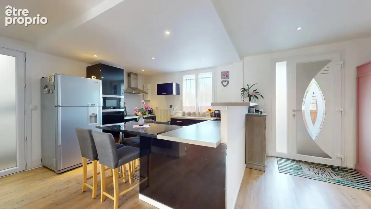 Maison 6 pièces 117 m² à vendre à Montfermeil (93370) - photo 7