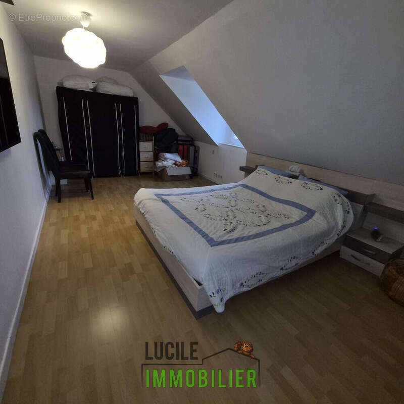 Maison familiale de 4 chambres 5 - Maison à NEUILLY-SOUS-CLERMONT