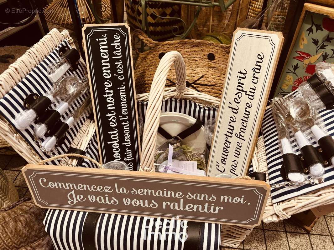 Commerce à RICHELIEU