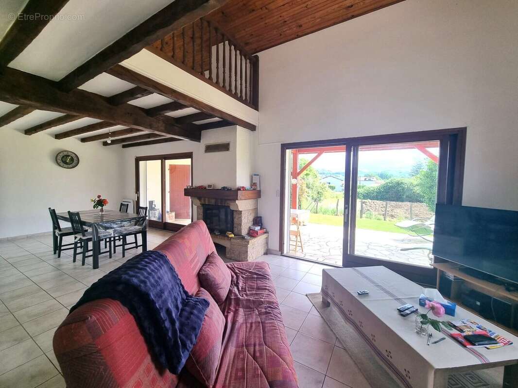 Maison 153 m² à Itxassou  - photo 7