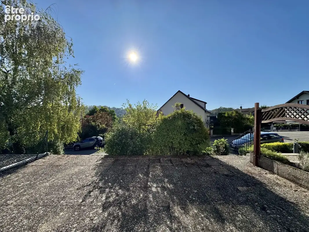 ALTKIRCH - Sur les hauteurs, 3 pièces avec terrasse, garage et cave - photo 12