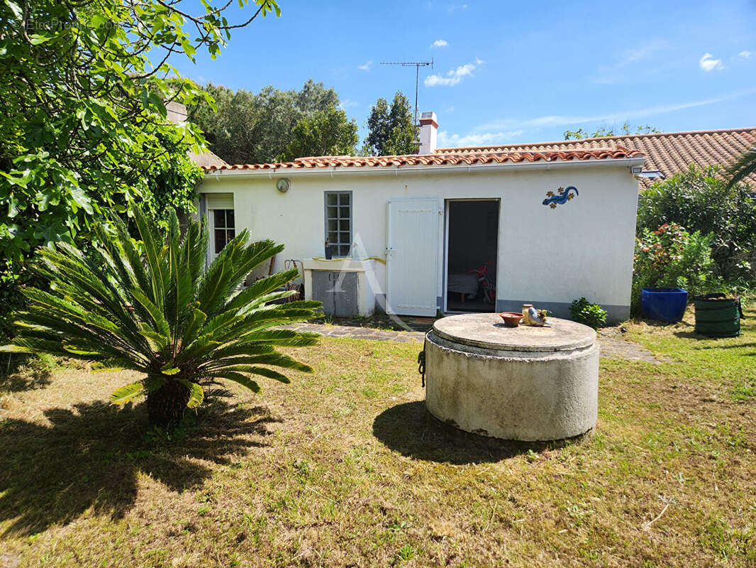 Maison à L&#039;EPINE
