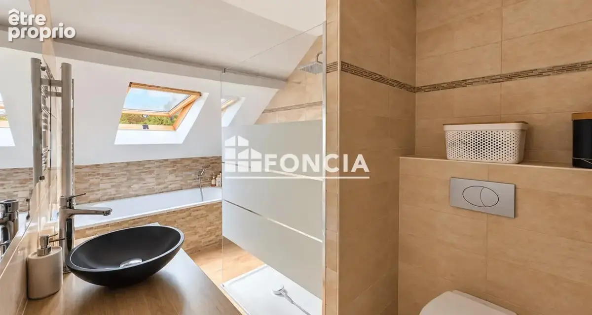 Duplex – 3 chambres – Lumineux – Beaux volumes  – Coeur de ville – Stationnement gratuit - photo 7