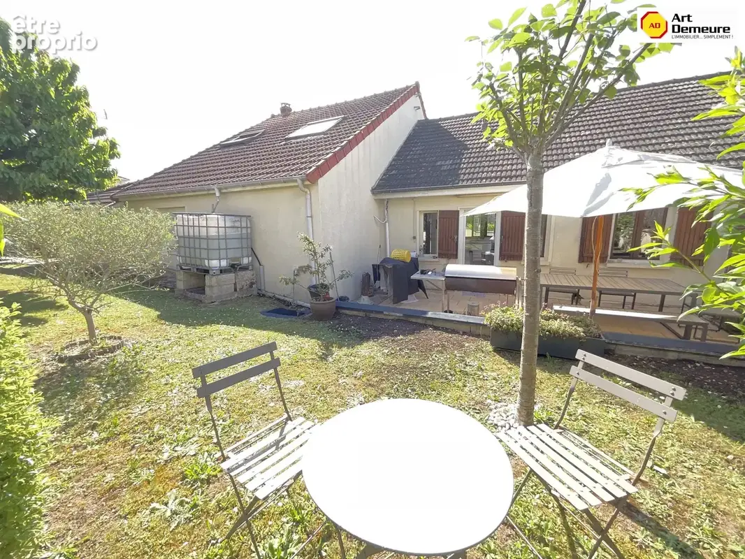 Maison à MERIEL