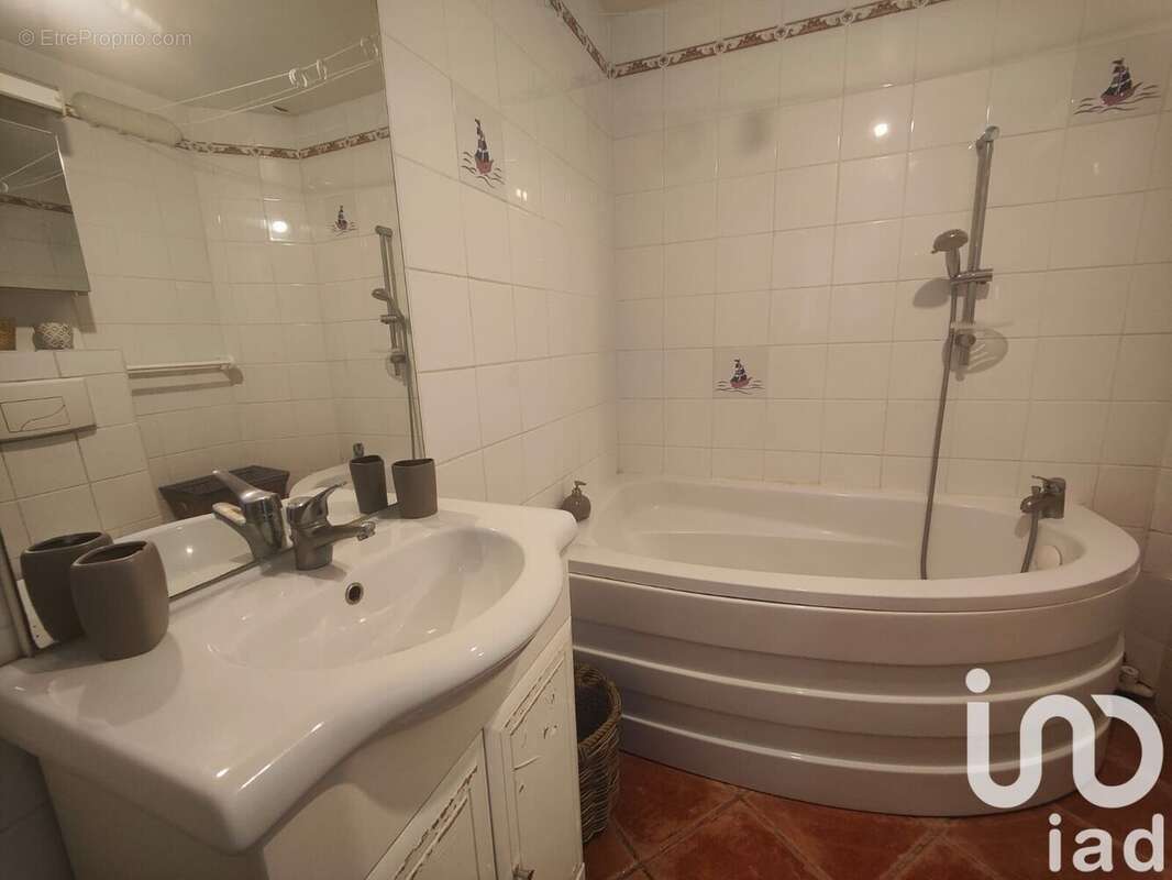 Photo 4 - Appartement à SAINTE-GENEVIEVE-DES-BOIS