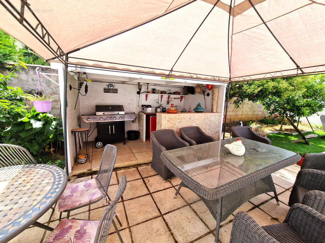 Six-Fours-Les-Plages - Maison de plain-pied au calme - photo 4