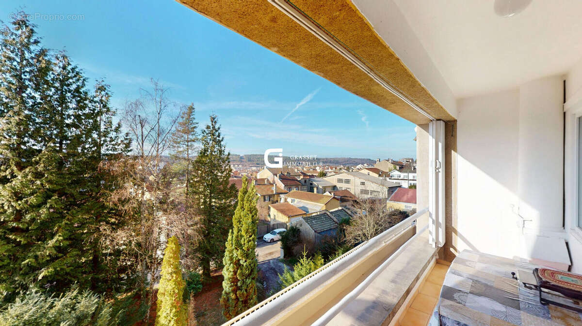 Appartement à OYONNAX