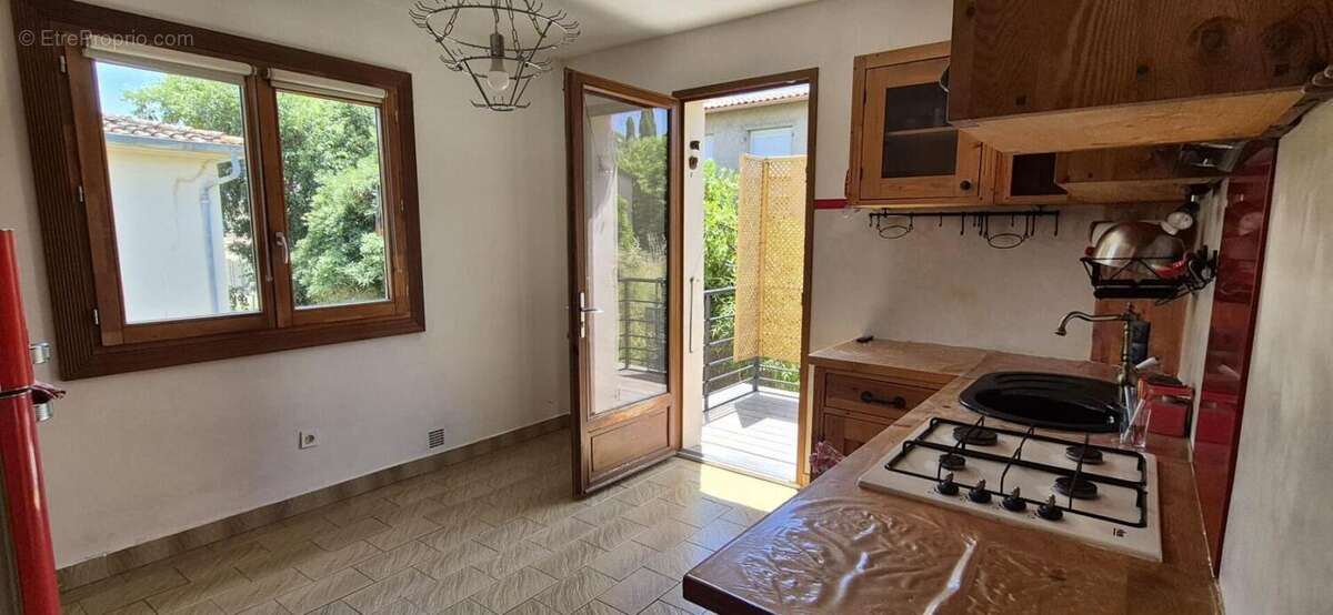 Maison Paulhan 5 pièce(s) 110 m2 - photo 3