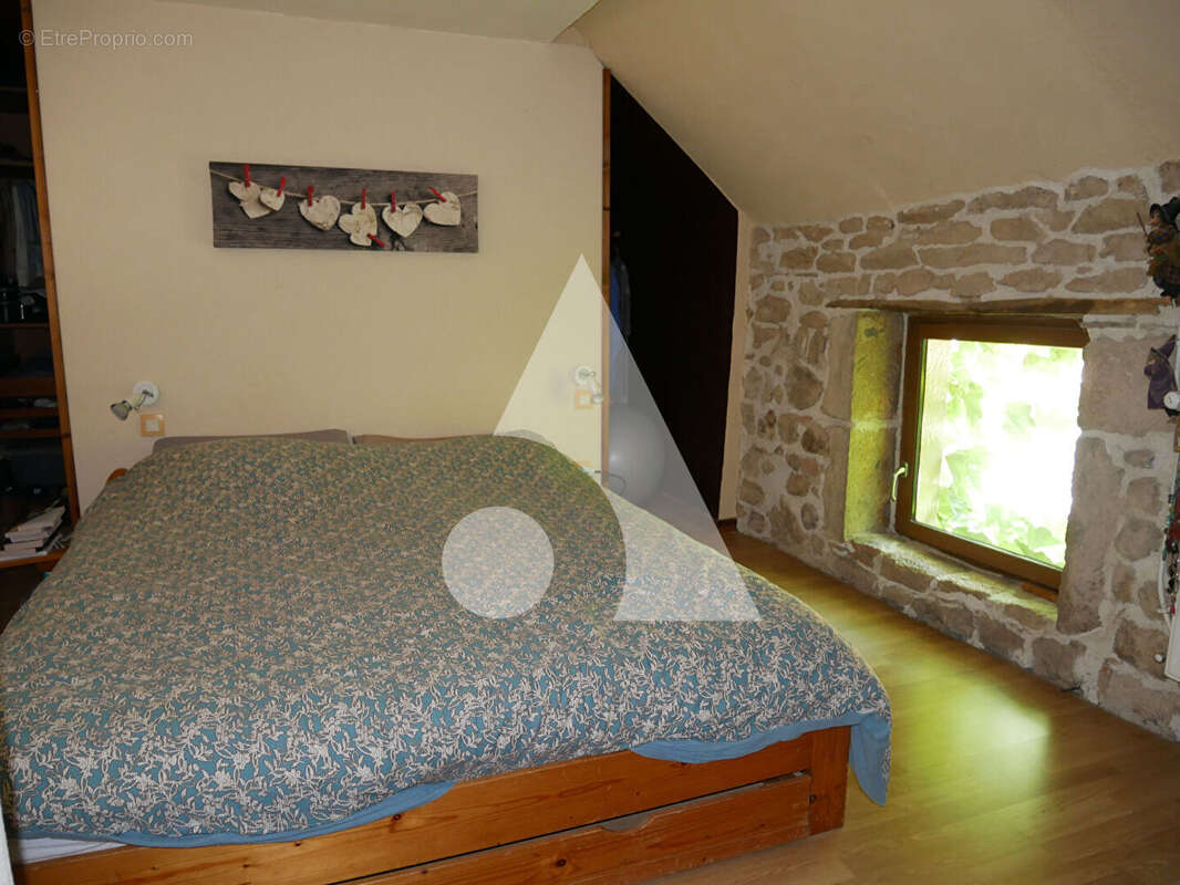 Maison à LE CREUSOT