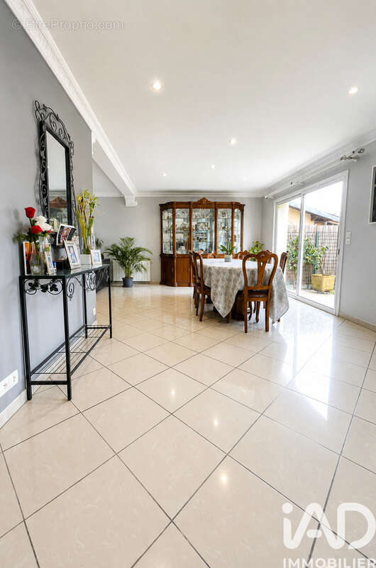 Photo 3 - Maison à BEGLES