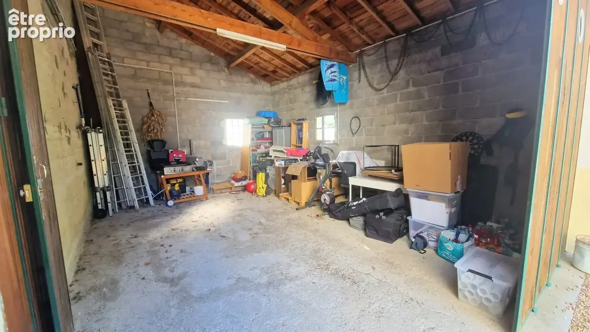 Maison familiale avec étang sur plus de 7 000 m2 de terrain - photo 7