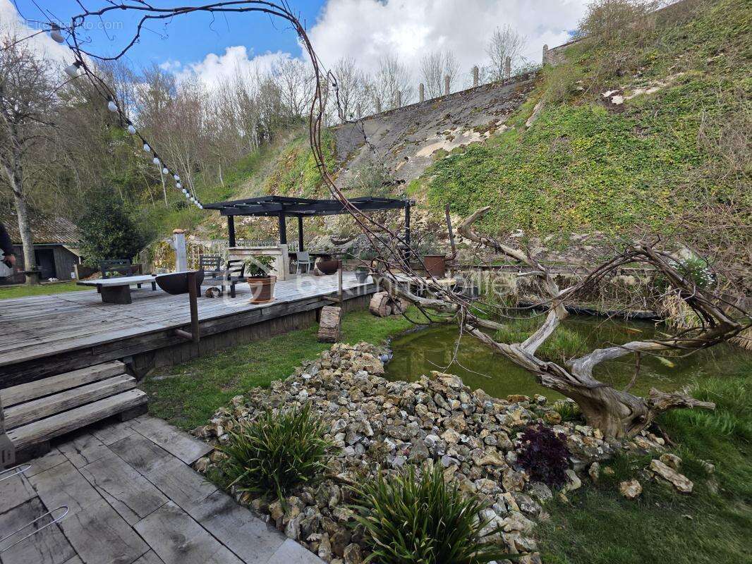 Maison à BOEURS-EN-OTHE