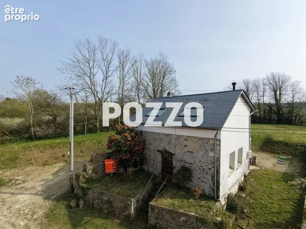 Maison à LES MOITIERS-D'ALLONNE