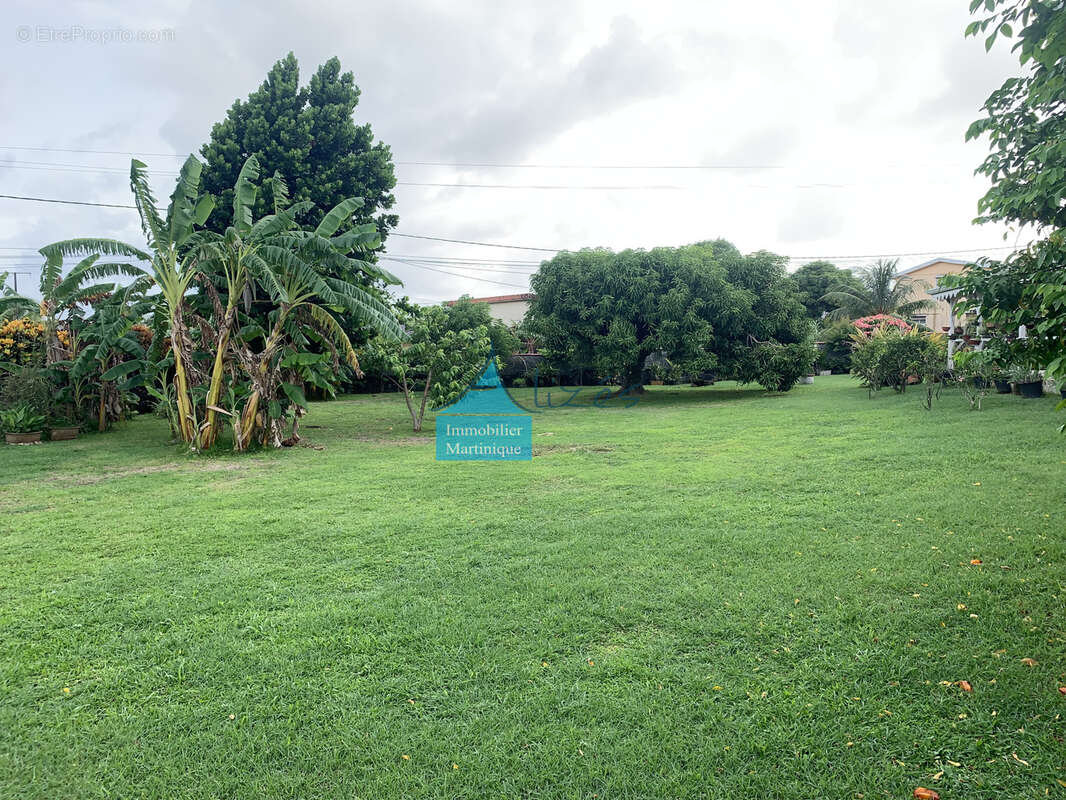 Maison à LE LAMENTIN