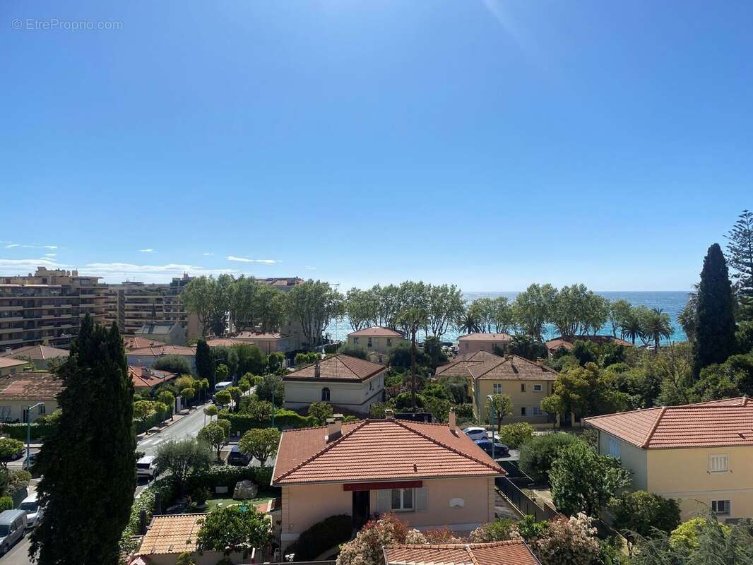 Appartement à MENTON