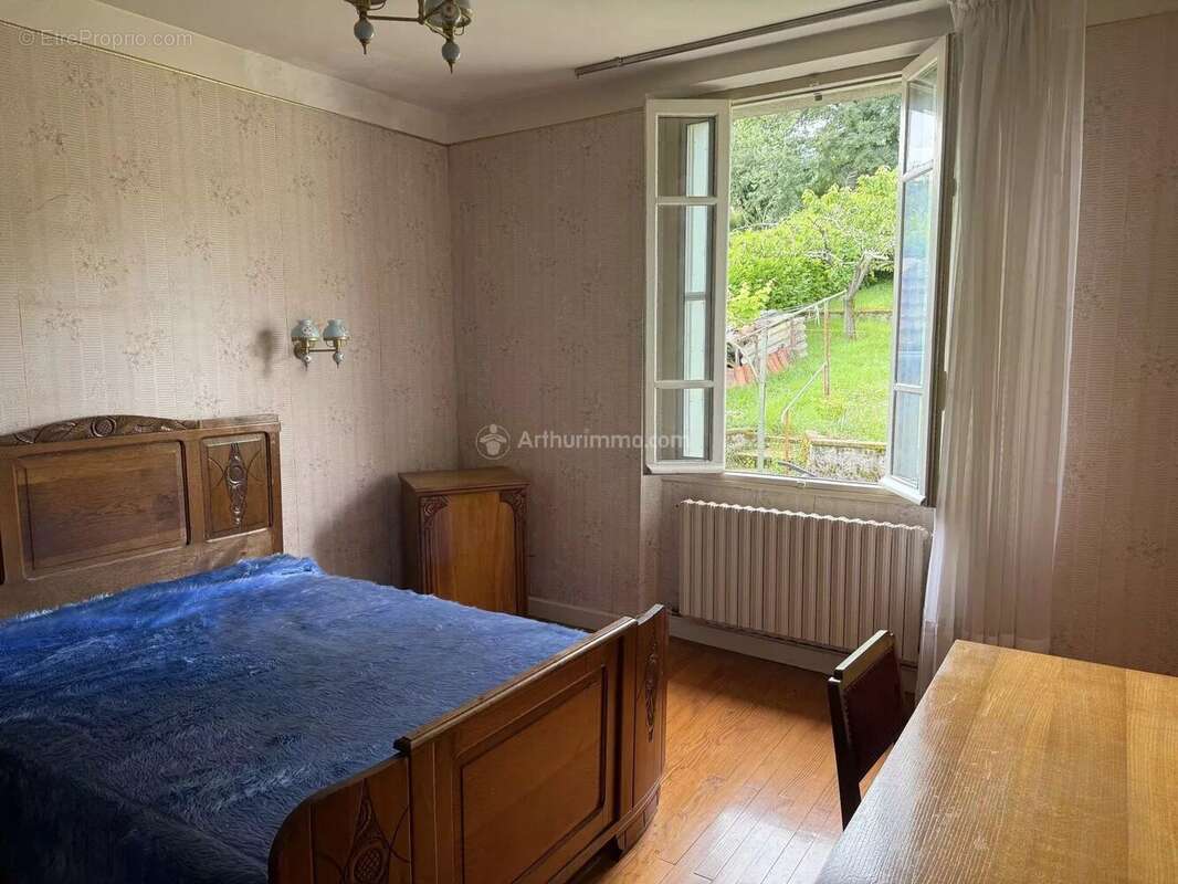 Maison à SAINT-BENOIT-DE-CARMAUX