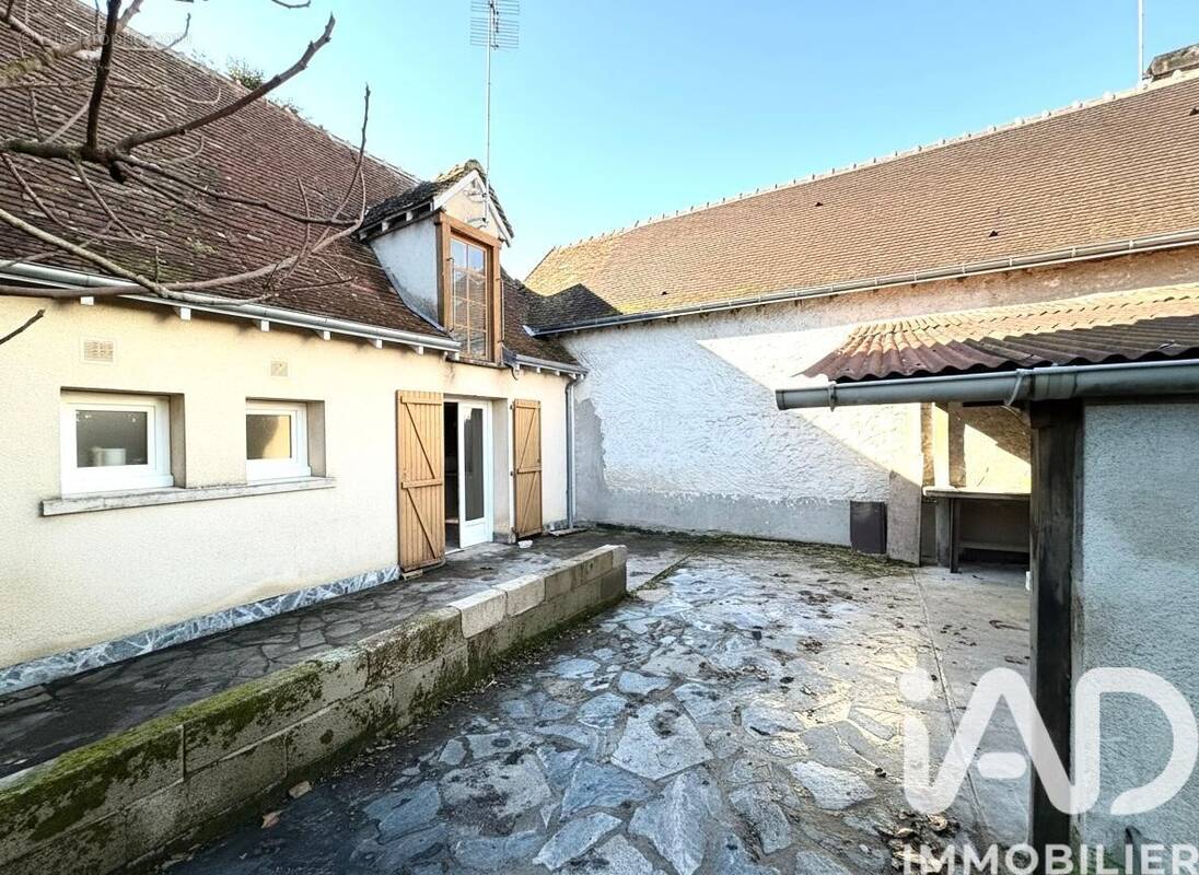 Photo 1 - Maison à MEZIERES-EN-BRENNE