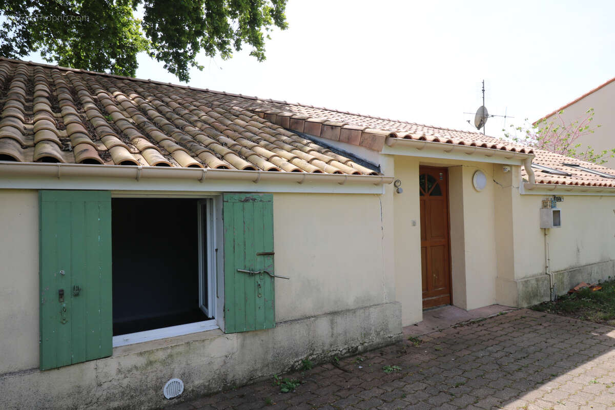 Maison à SAINTES