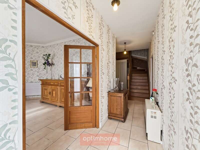 Maison à CROISILLES